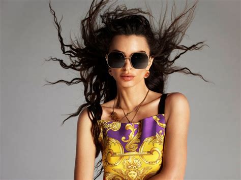 VERSACE SS 22’ Eyewear Campaign Starring Emily Ratajkowski 